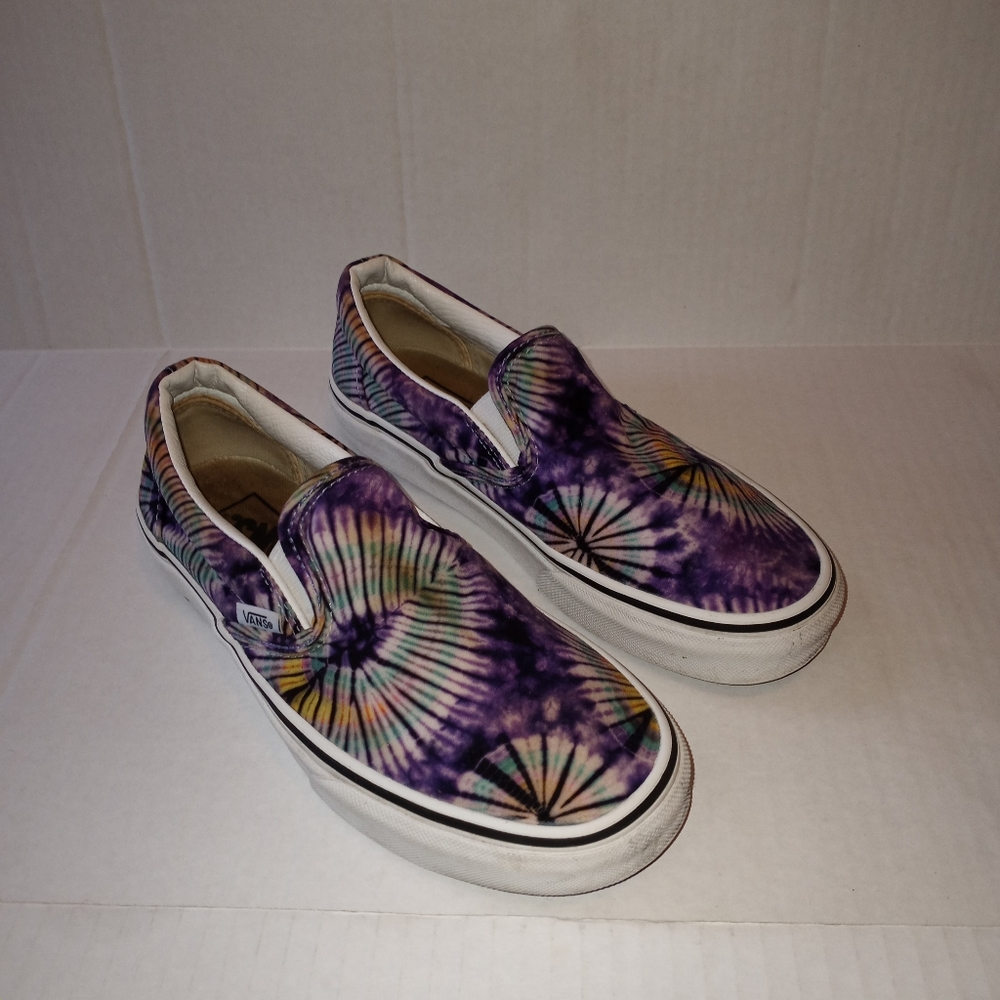 Girls Vans Shoes - Picture 2 of 6